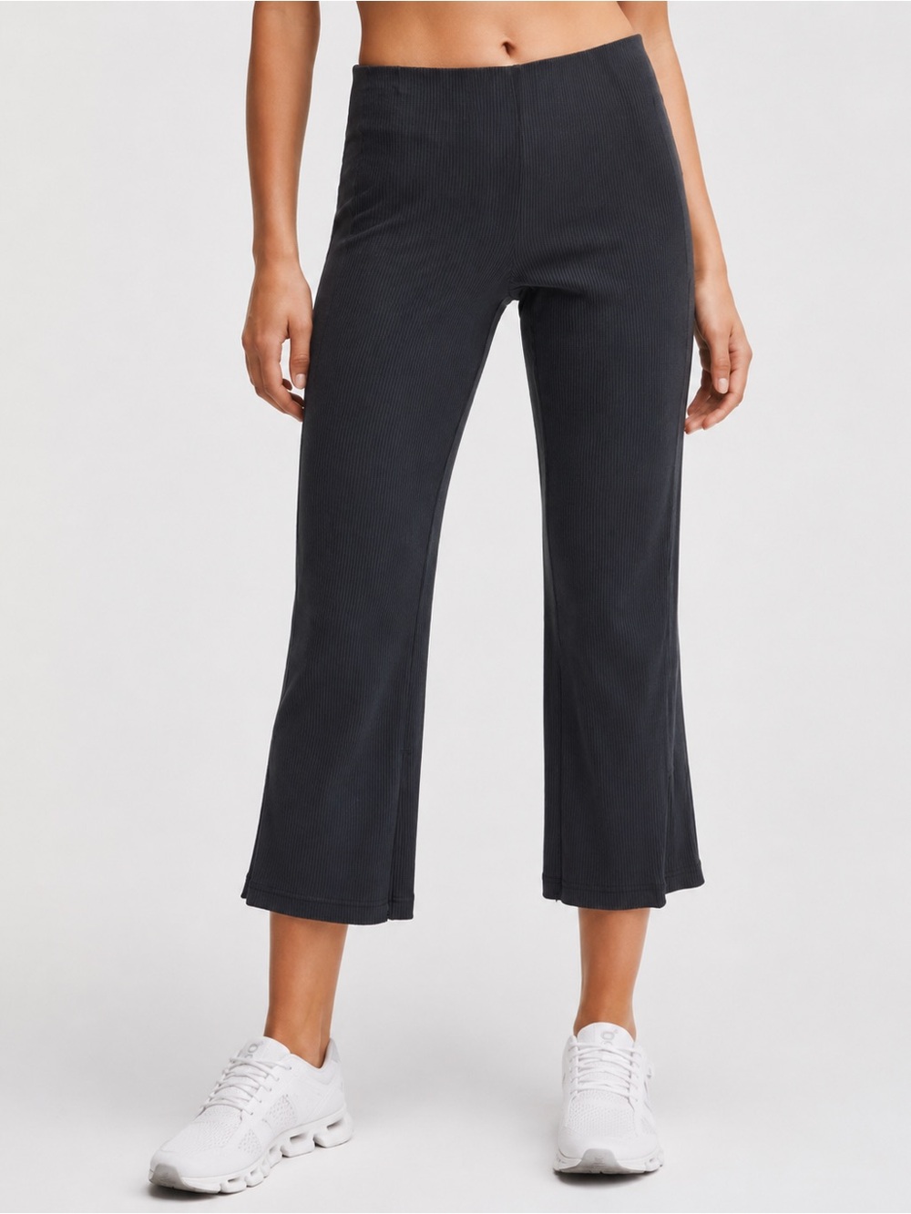 New with Tag! lululemon athletica Black Ribbed Leggings Crop Zip -Leg sz 8